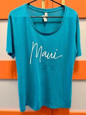 Maui Hawaii Souvenir Tee XL Blue Puff Print Graphic Shirt NWT Sun International